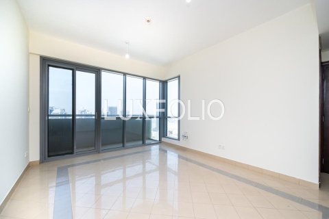 Apartment in The Views, Dubai 1 bedroom, 80 sq.m. № 45307 - photo 2