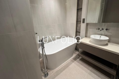 Apartment in Business Bay, Dubai 3 bedrooms, 160 sq.m. № 45317 - photo 27