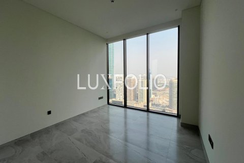 Apartment in Business Bay, Dubai 3 bedrooms, 160 sq.m. № 45317 - photo 22