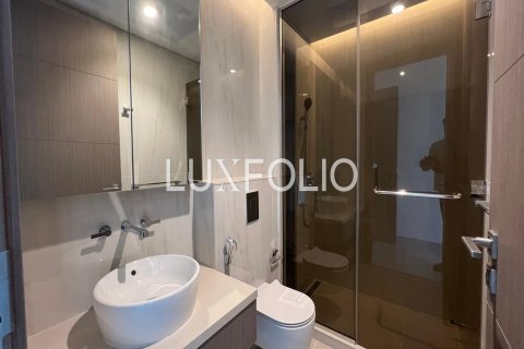 Apartment in Business Bay, Dubai 3 bedrooms, 160 sq.m. № 45317 - photo 21