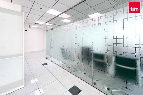 Снять в аренду офис в Бизнес-Бэе, Дубай: 176.6м², № 58459 - фото 10