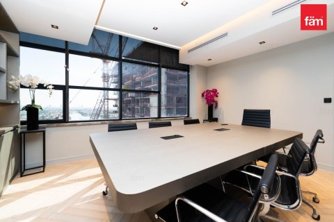 Oficina en Dubai, 158.1 m², № 77905 - foto 13