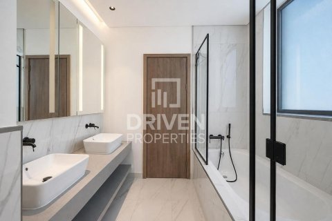 Снять в аренду виллу в District One, Мохаммед Бин Рашид Сити, Дубай: 4 спальни, 289.49м², № 128102 - фото 19