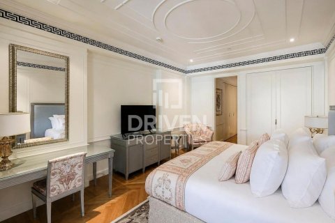 Duplex in Palazzo Versace, Culture Village, Dubai 3 bedrooms, 472.32 sq.m. № 128104 - photo 10