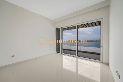 Apartamento en EMAAR Beachfront, Dubai Harbour, Dubai, 2 dormitorios, 146 m², № 15309 - foto 8