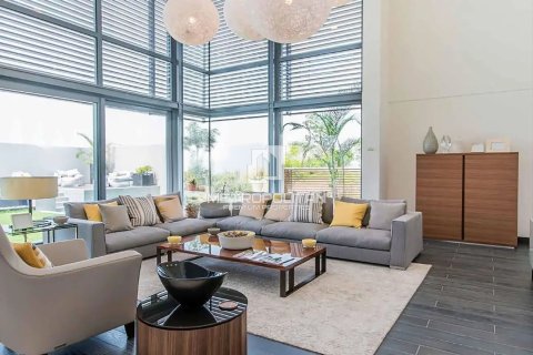 Купить виллу в Sobha Hartland, Мохаммед Бин Рашид Сити, Дубай: 5 спален, 467м², № 15312 - фото 2