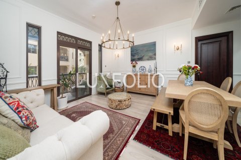 Apartamento en Old Town, Dubai, 2 dormitorios, 134 m², № 45565 - foto 2