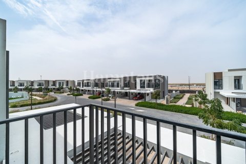 Villa in Dubai South (Dubai World Central), Dubai 3 bedrooms, 176.99879560 sq.m. № 63425 - photo 19