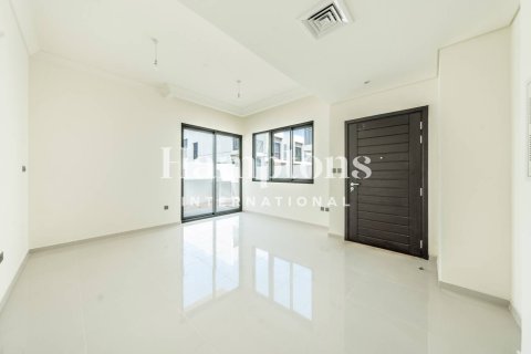 Adosado en Dubai, 3 dormitorios, 174.79792353 m², № 63434 - foto 22