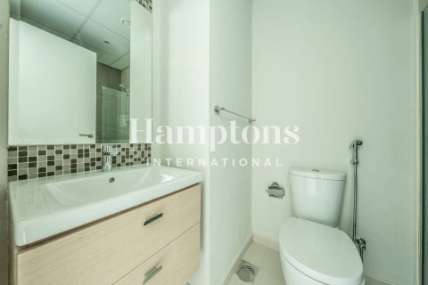 Adosado en Dubai, 3 dormitorios, 174.79792353 m², № 63434 - foto 1