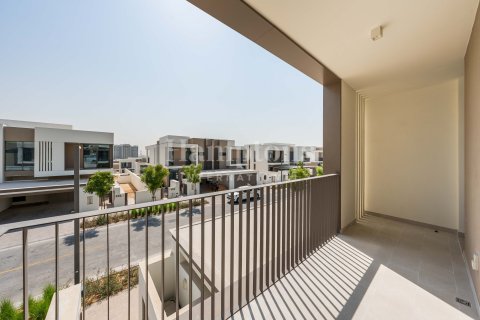 Villa in Murooj Al Furjan, Al Furjan, Dubai 4 bedrooms, 334.82241200 sq.m. № 63426 - photo 13