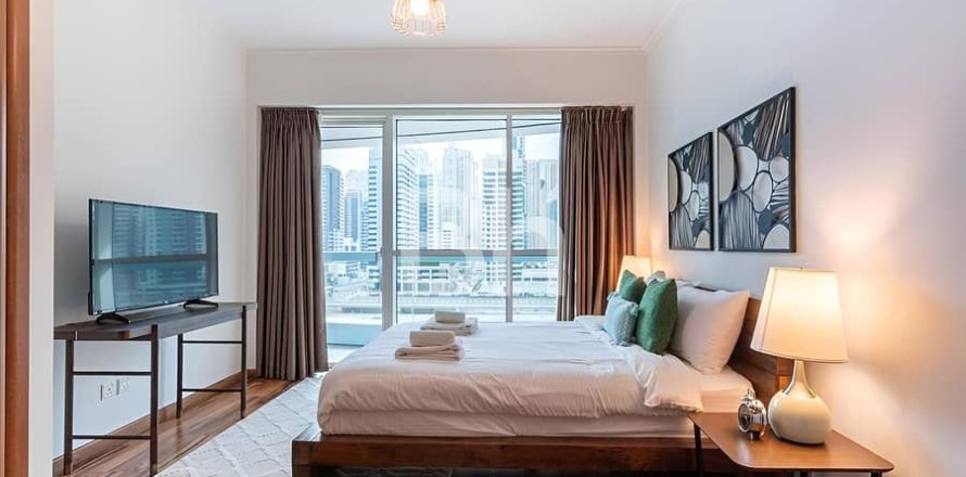 Квартира в Джумейра Лейк Тауэрс, Дубай, 1 спальня, 75м², № 21429