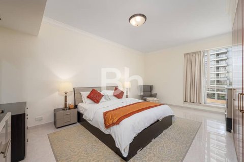 Apartment in Dubai Marina, Dubai 2 bedrooms, 146 sq.m. № 21434 - photo 6