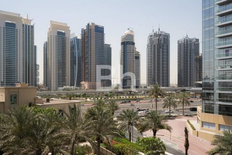 Apartment in Dubai Marina, Dubai 2 bedrooms, 146 sq.m. № 21434 - photo 15