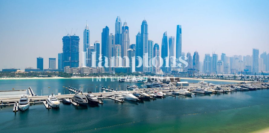 Apartamento en Dubai Harbour, Dubai, 1 dormitorio, 79.04 m², № 63863
