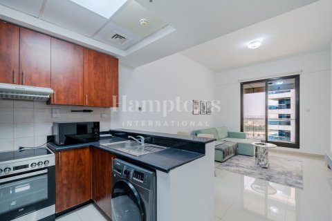 Apartamento en The Address Dubai Marina, Dubai Marina, Dubai, 1 dormitorio, 71.99982500 m², № 63861 - foto 1