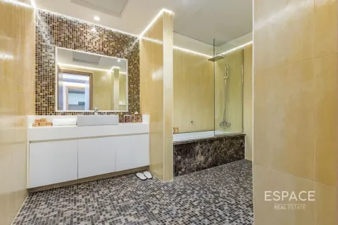 Apartment in Jumeirah Beach Residence, Dubai 1 bedroom, 96 sq.m. № 62923 - photo 11