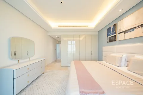Apartment in Palm Jumeirah, Dubai 3 bedrooms, 158 sq.m. № 62925 - photo 9