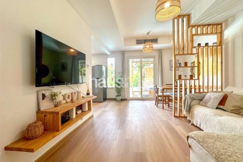 Villa in The Springs, Dubai 2 bedrooms, 152 sq.m. № 44138 - photo 2