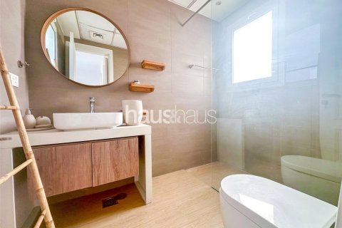 Villa in The Springs, Dubai 2 bedrooms, 152 sq.m. № 44138 - photo 13