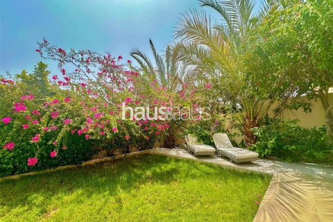 Villa à The Springs, Dubai, 2 chambres, 167 m², № 44198 - photo 19