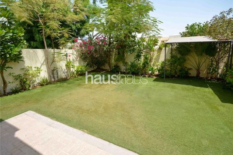 Villa in The Springs, Dubai 2 bedrooms, 162 sq.m. № 44255 - photo 3