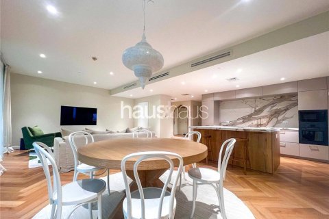 Apartment in The Views, Dubai 3 bedrooms, 186 sq.m. № 44257 - photo 6