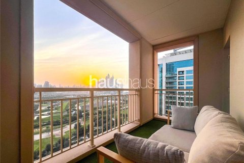 Apartment in The Views, Dubai 3 bedrooms, 186 sq.m. № 44257 - photo 4