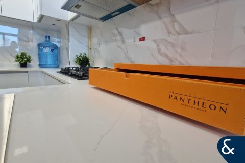 Apartamento en Jumeirah Village Circle, Dubai, 2 dormitorios, 102 m², № 78867 - foto 8