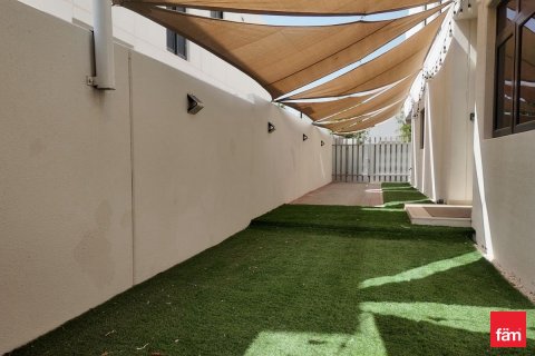 Townhouse in Dubai 3 bedrooms, 174.7 sq.m. № 59699 - photo 22