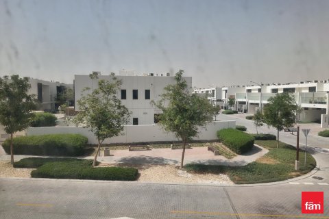 Townhouse in Dubai 3 bedrooms, 174.7 sq.m. № 59699 - photo 18