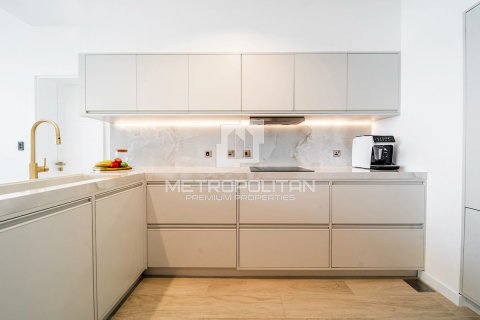 Appartement à Tiara Residences, Palm Jumeirah, Dubai, 2 chambres, 156 m², № 8767 - photo 20