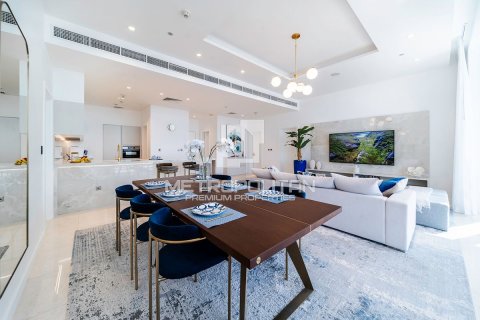 Appartement à Tiara Residences, Palm Jumeirah, Dubai, 2 chambres, 156 m², № 8767 - photo 16
