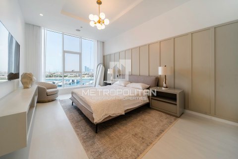 Appartement à Tiara Residences, Palm Jumeirah, Dubai, 2 chambres, 156 m², № 8767 - photo 5