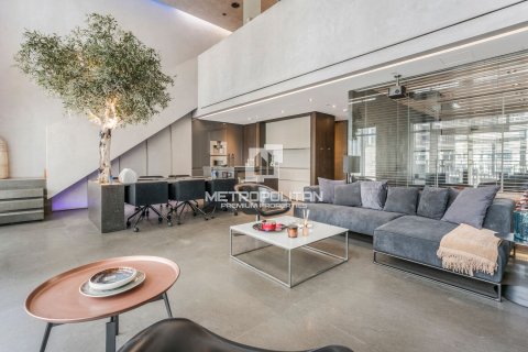 Duplex in The Lofts, Downtown Dubai (Downtown Burj Dubai), Dubai 2 bedrooms, 163 sq.m. № 8759 - photo 9
