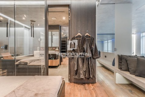 Duplex in The Lofts, Downtown Dubai (Downtown Burj Dubai), Dubai 2 bedrooms, 163 sq.m. № 8759 - photo 16