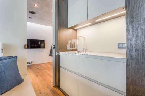 Duplex in The Lofts, Downtown Dubai (Downtown Burj Dubai), Dubai 2 bedrooms, 163 sq.m. № 8759 - photo 22