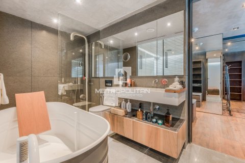 Duplex in The Lofts, Downtown Dubai (Downtown Burj Dubai), Dubai 2 bedrooms, 163 sq.m. № 8759 - photo 17