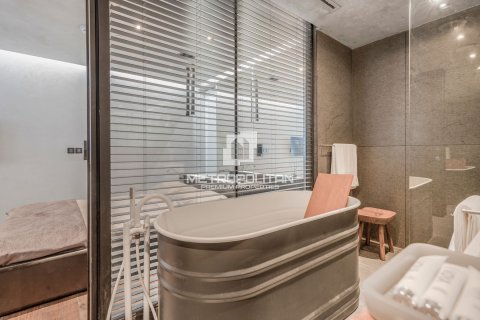 Duplex in The Lofts, Downtown Dubai (Downtown Burj Dubai), Dubai 2 bedrooms, 163 sq.m. № 8759 - photo 18