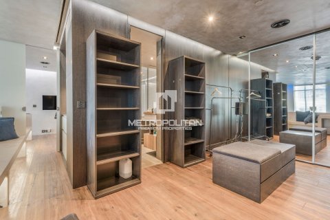 Duplex in The Lofts, Downtown Dubai (Downtown Burj Dubai), Dubai 2 bedrooms, 163 sq.m. № 8759 - photo 20