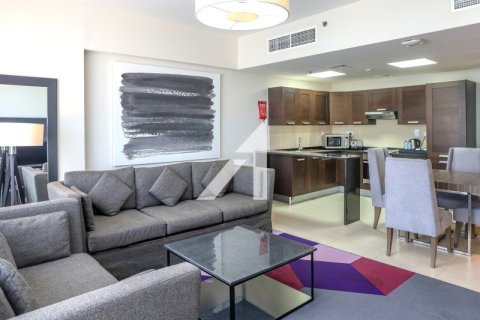 Hotel Apartamento en Dubai, 1 dormitorio, 80 m², № 7596 - foto 2
