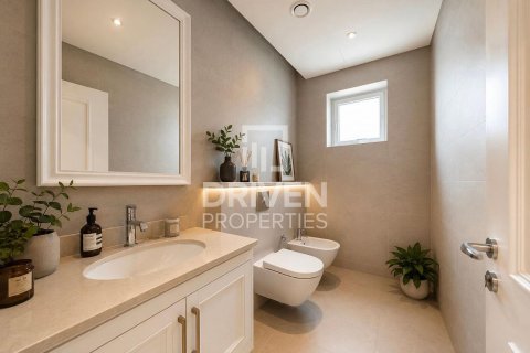 Villa in District One, Mohammed Bin Rashid City, Dubai 4 bedrooms, 873.29 sq.m. № 136161 - photo 13
