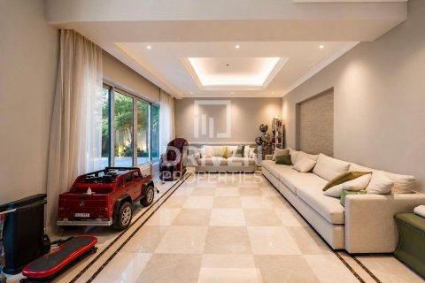 Villa in District One, Mohammed Bin Rashid City, Dubai 4 bedrooms, 873.29 sq.m. № 136161 - photo 8