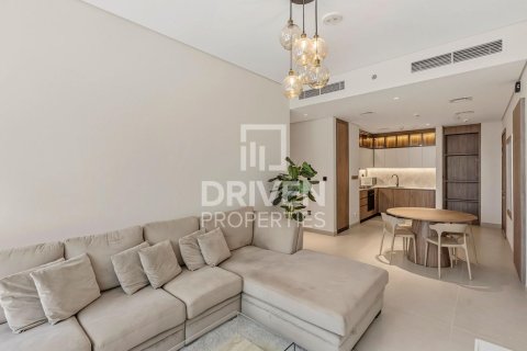 Снять в аренду квартиру в Бизнес-Бэе, Дубай: 2 спальни, 102.66м², № 136624 - фото 4