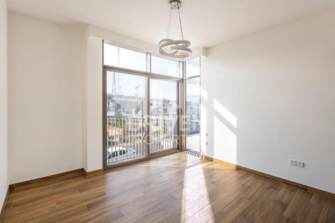 Снять в аренду виллу в Al Furjan, Дубай: 4 спальни, 586.68м², № 136627 - фото 11