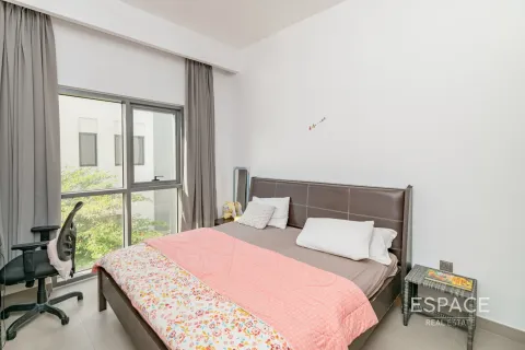 Villa in Dubai Hills Estate, Dubai 3 bedrooms, 304 sq.m. № 71328 - photo 10