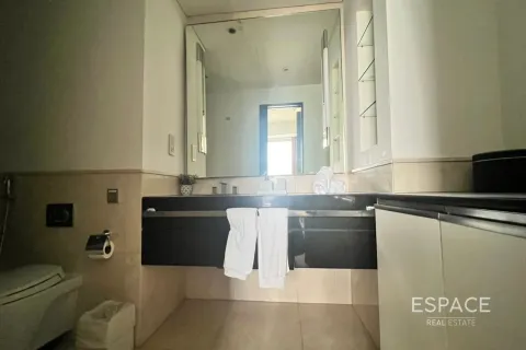 Apartment in Dubai Marina, Dubai 1 bedroom, 71 sq.m. № 71323 - photo 14