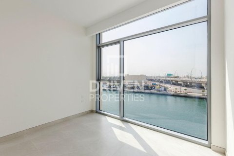 Apartment in Al Wasl, Dubai 2 bedrooms, 124 sq.m. № 18813 - photo 4