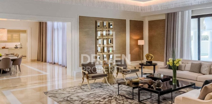 Villa in District One, Mohammed Bin Rashid City, Dubai 6 bedrooms, 900 sq.m. № 18824