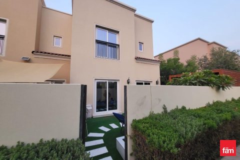 Villa à Dubai, 4 chambres, 229.9 m², № 84642 - photo 4